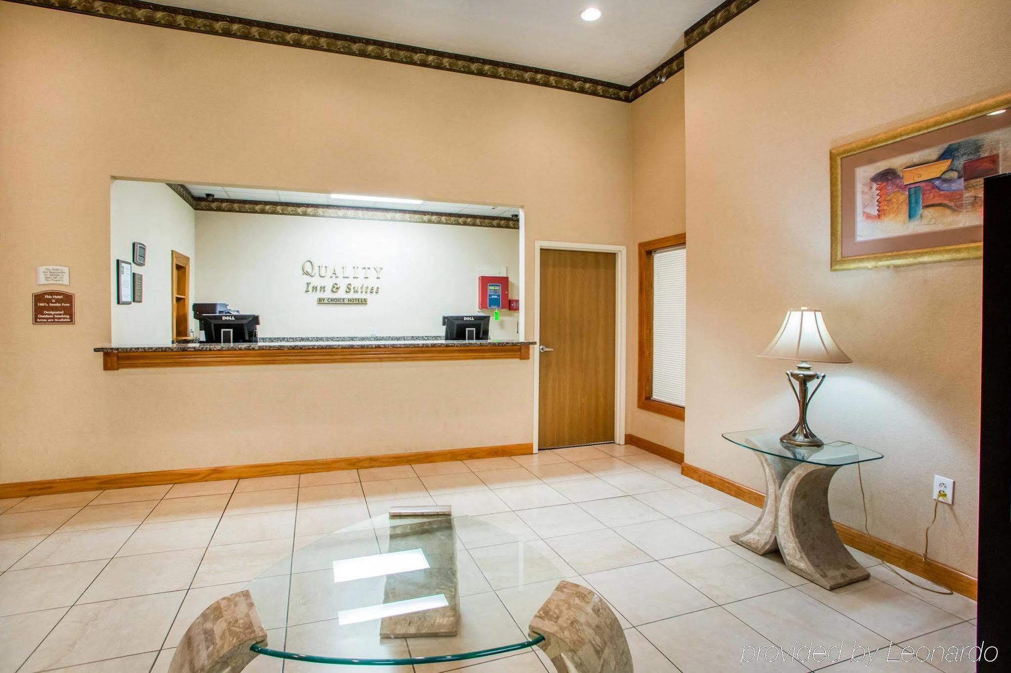 Quality Inn & Suites South-Obetz מראה חיצוני תמונה